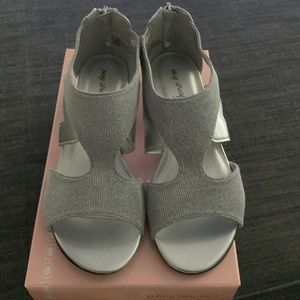 Silver Wedges Bandolino Heels!